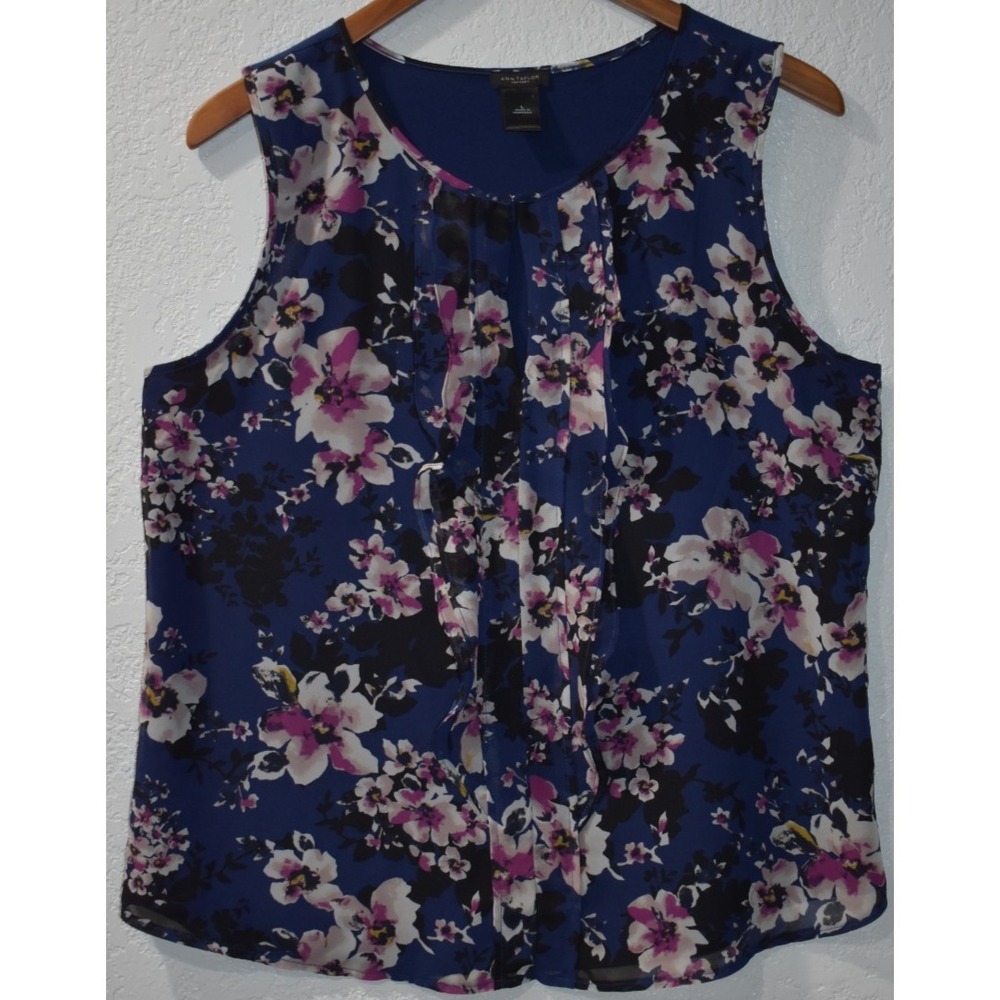 Ann Taylor‎ Factory LARGE Navy Floral Ruffle Front Sleeveless Top Keyhole Neck